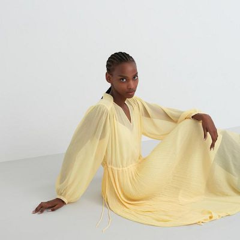 Uniqlo Chiffon Pleated Long-Sleeve レディース ワンピース 黄色 | 7861739