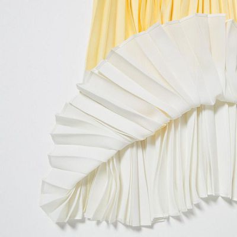 Uniqlo Pleated Color Block レディース スカート 黄色 | 888926